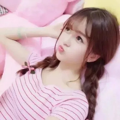 2025年女生潮流头像图片