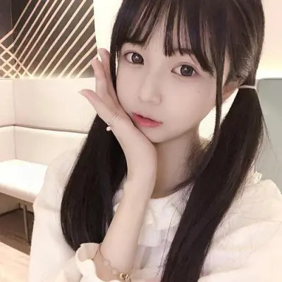 2025年女生潮流头像图片
