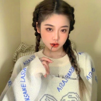 2025年女生专用的头像