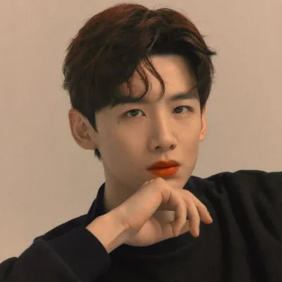 2025男生头像高清真人图片