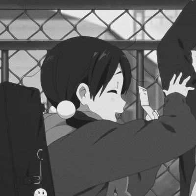 动漫黑白情侣头像一男一女