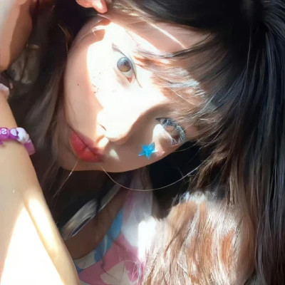 真人宝藏女生头像图片