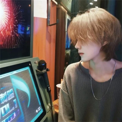 2025最新真人男头