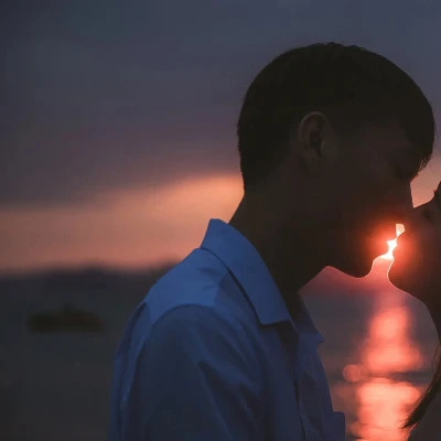 2025年高清好看的最潮情侣头像