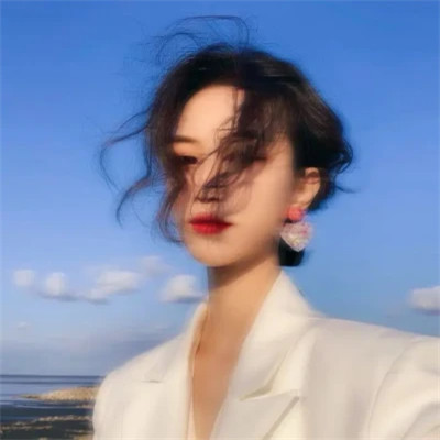 微信情头情侣双人一人一张