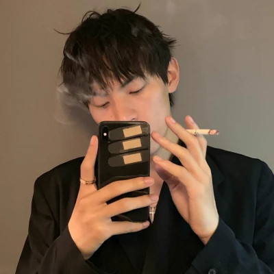 QQ头像男真人2025