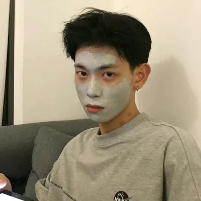 QQ头像男真人2025