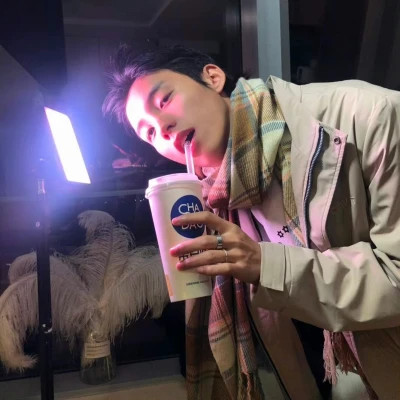 2025高级感真人的男生头像