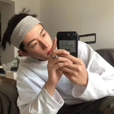 2025新款普通人真人头像男
