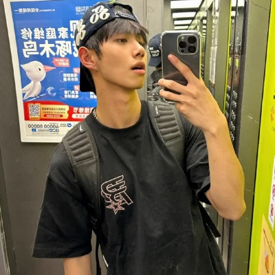 2025男头像真人版