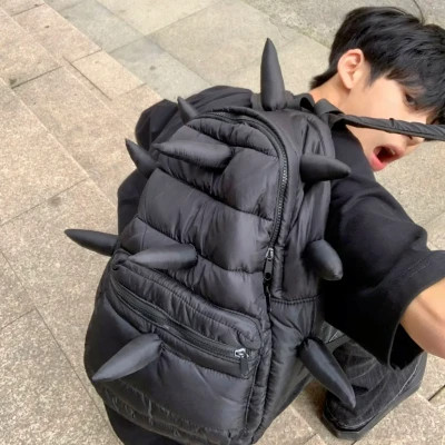 2025年爆款优质男生真人头像