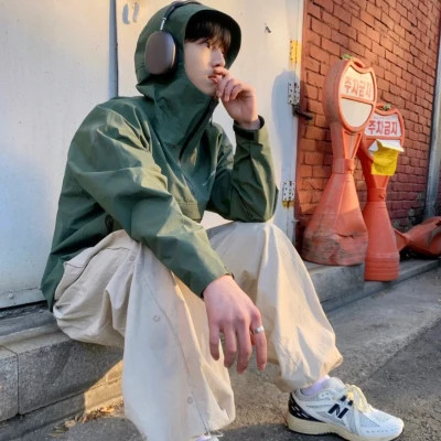 头像2025最新款男生真人