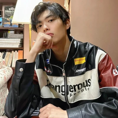 2025头像男最新版的真人