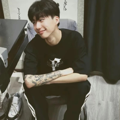 2025男生高质量真人