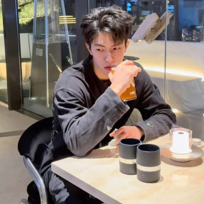 2025男生高质量真人