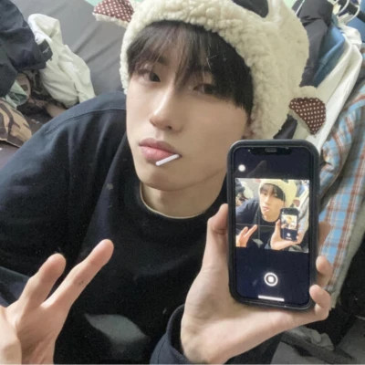 2025潮流又好看的男生头像
