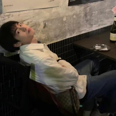 2025潮流又好看的男生头像
