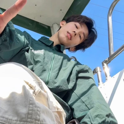 2025潮流又好看的男生头像