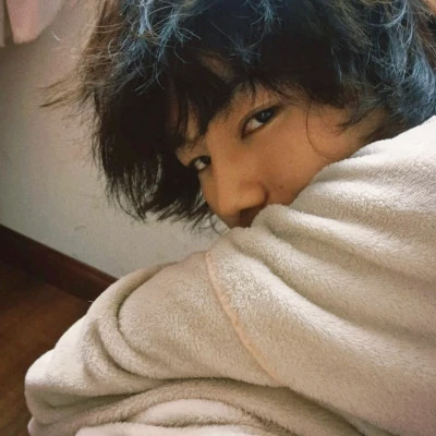 2025潮流又好看的男生头像