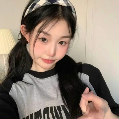 高颜值女生头像真人