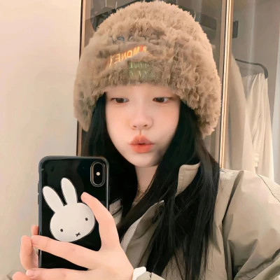 高清真人少女的微信头像图片