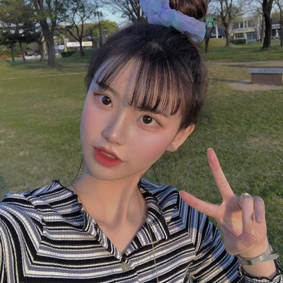 女生可爱头像真人高清图片