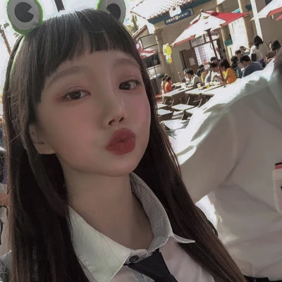 女生可爱头像真人高清图片