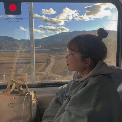 女生可爱头像真人高清图片