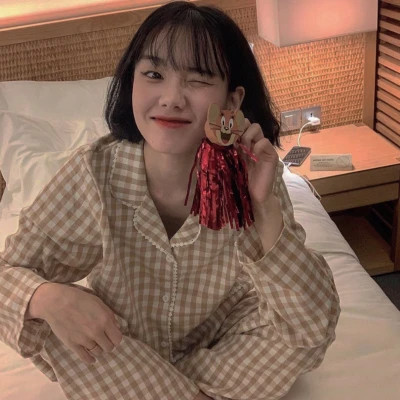 可爱真人少女心头像图片