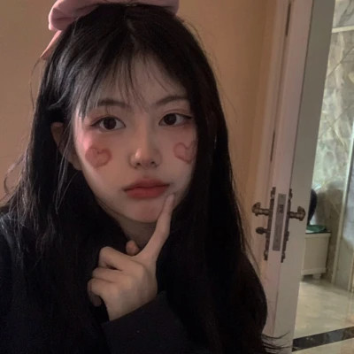 可爱真人少女心头像图片