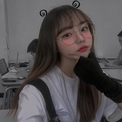 可爱真人少女心头像图片