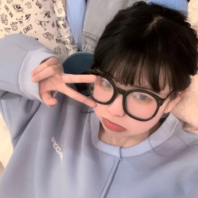 真人女生头像可爱图片