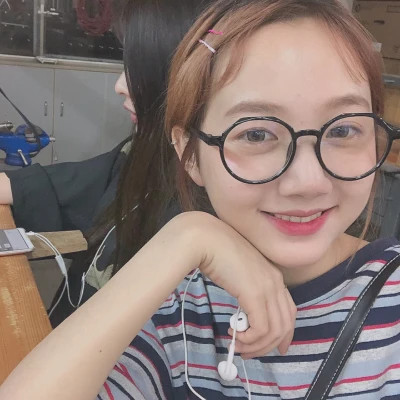 可爱的女生头像超萌真人