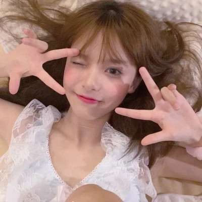 可爱的女生头像超萌真人