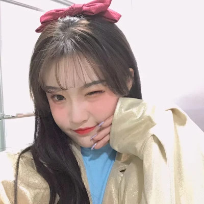 女人头像真人可爱高清