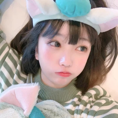 女人头像真人可爱高清