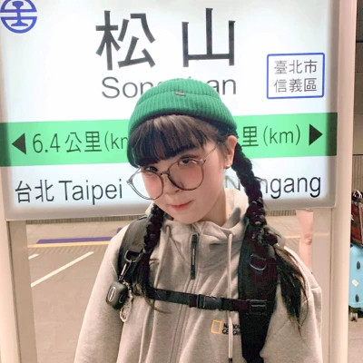 女人头像真人可爱高清