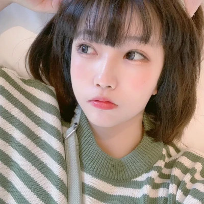 女人头像真人可爱高清