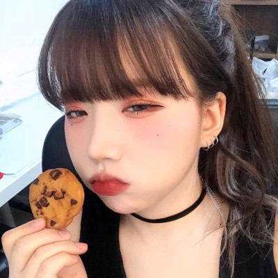 女生10一20多岁的头像