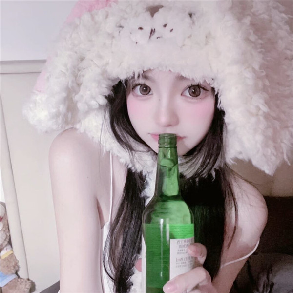 2025好看的高颜值女生头像图片