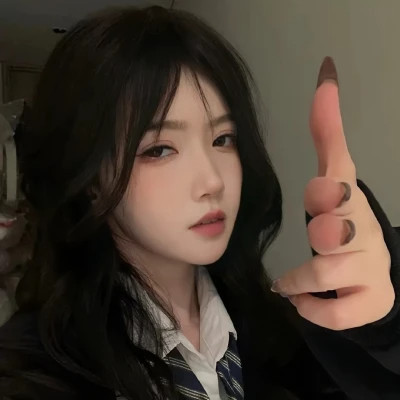 情侣头像2025年一男一女高清图片