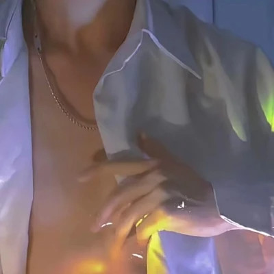 高级情侣头像性感部位一男一女图片