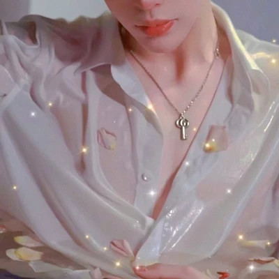 高级情侣头像性感部位一男一女图片