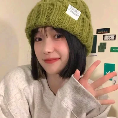 情侣头像图片一男一女2025