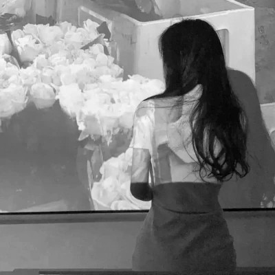 情侣黑白头像一男一女高清图片