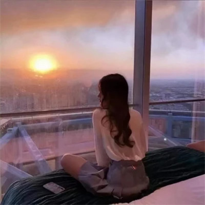 2025情侣头像最新版一男一女