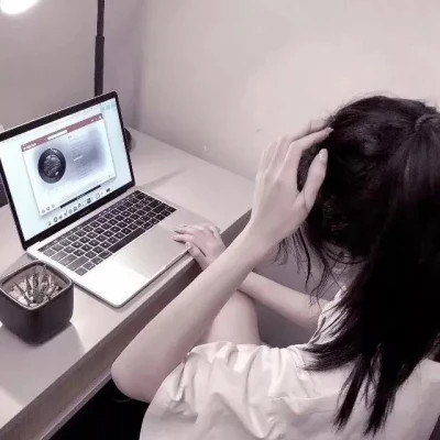 2025情侣头像最新版一男一女