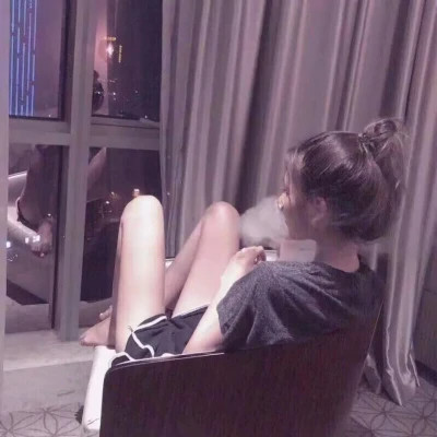 2025情侣头像最新版一男一女