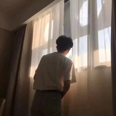 情侣头像一男一女2025最新版