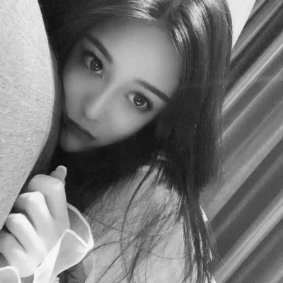 一男一女头像情侣黑白图片